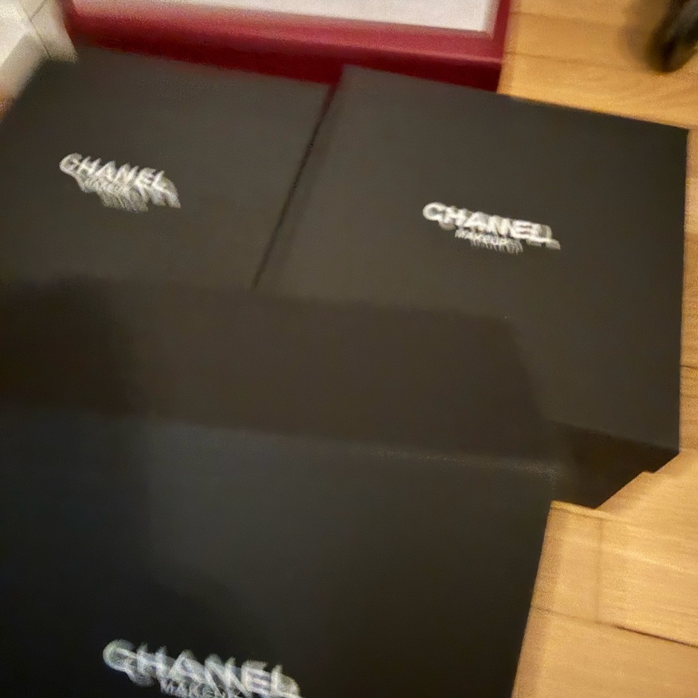 Chanel Black and Gold Mini Bag VIP / GWP With Charms - Picture 10 of 10